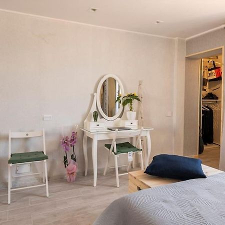 Rocca Politeama Attico Prestigioso Ed Eccitante. Apartman Palermo Kültér fotó