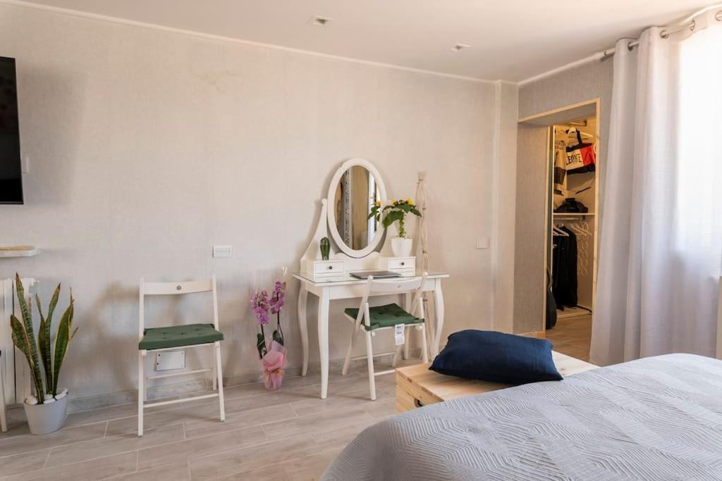 Rocca Politeama Attico Prestigioso Ed Eccitante. Apartman Palermo Kültér fotó