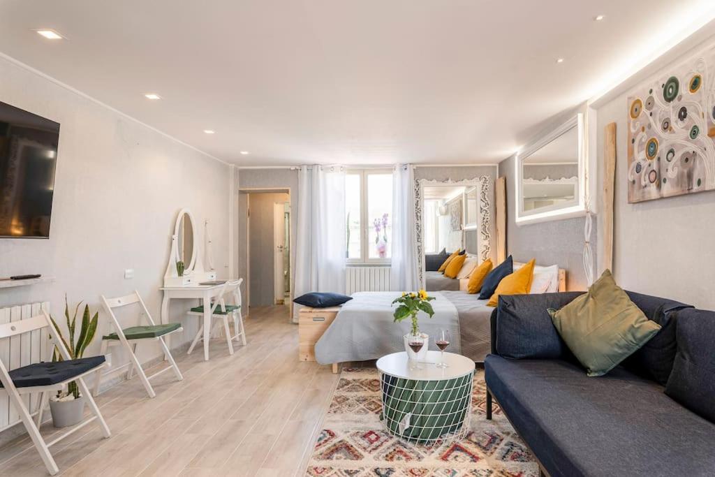 Rocca Politeama Attico Prestigioso Ed Eccitante. Apartman Palermo Kültér fotó